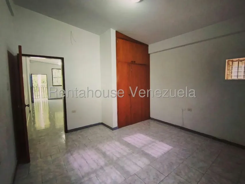 Apartamento (1 Nivel) en Alquiler en El Limon, Aragua - 10
