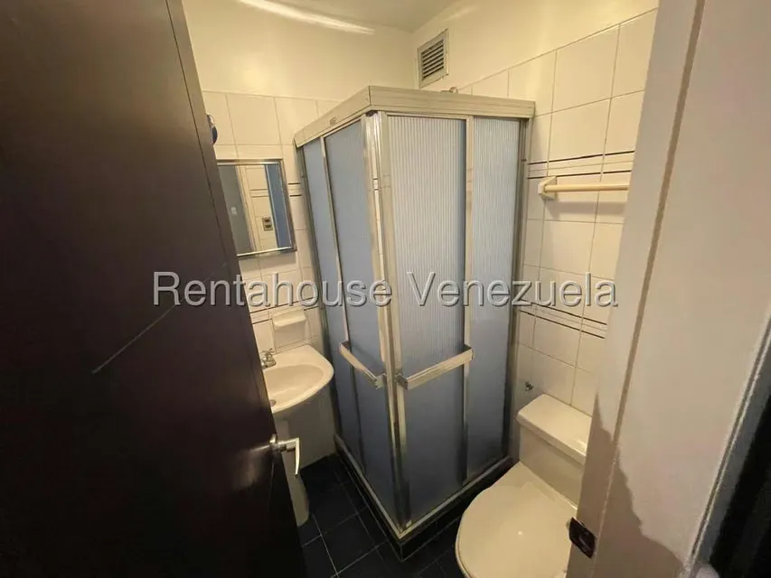 Apartamento (1 Nivel) en Venta en La Tahona, Distrito Metropolitano - 16