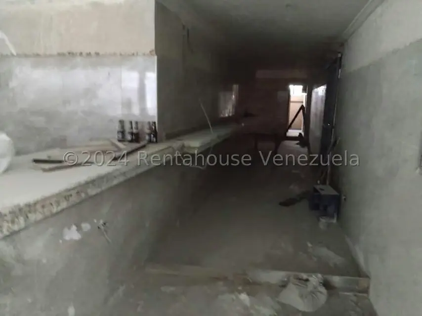 Edificio en Venta en Avenida Bolivar Sur, Carabobo - 33