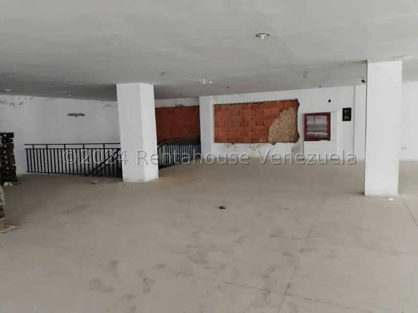 Edificio en Venta en Avenida Bolivar Sur, Carabobo - 38