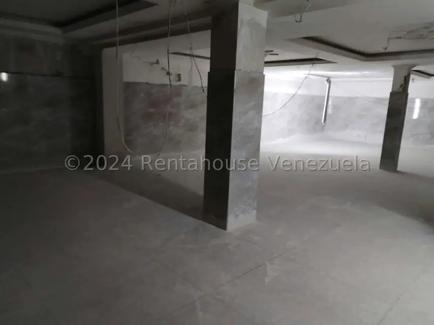 Edificio en Venta en Avenida Bolivar Sur, Carabobo - 58
