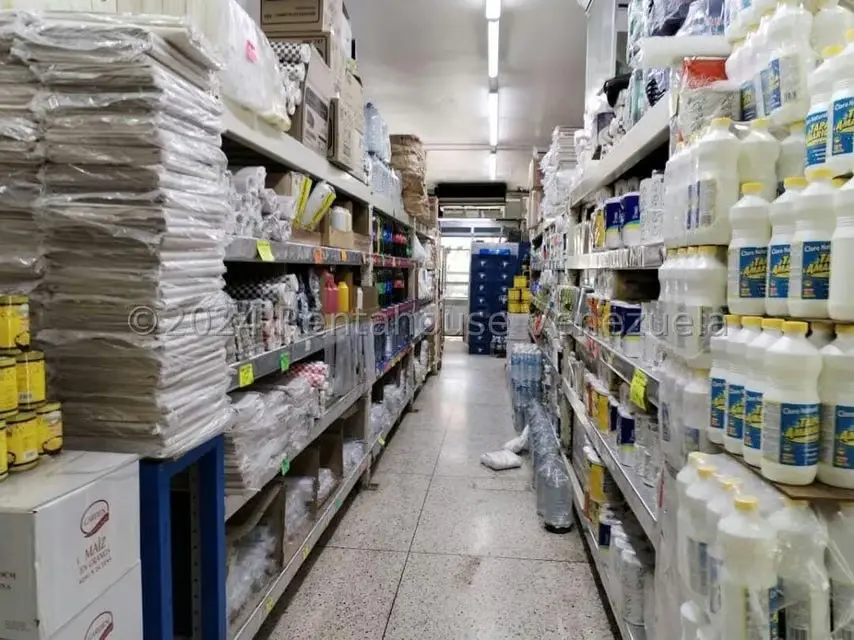 Edificio en Venta en Avenida Bolivar Sur, Carabobo - 10