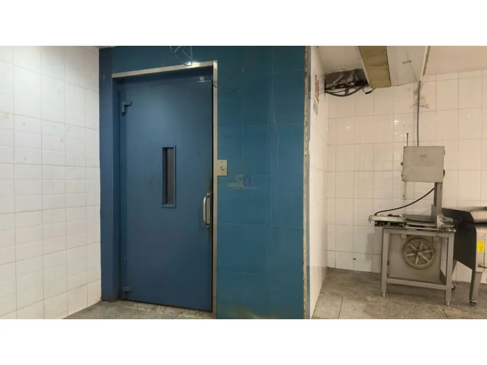 En Venta Edificio Comercial en Petare Av Francisco de Miranda - 13