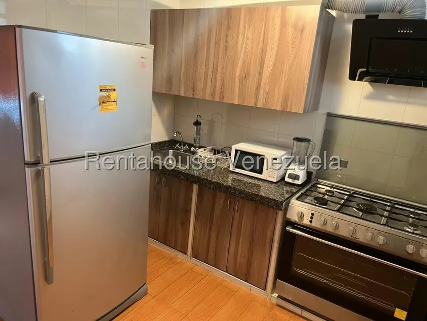 Apartamento (1 Nivel) en Venta en Los Rosales, Distrito Metropolitano - 16