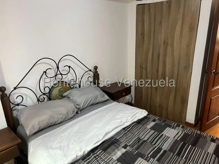 Apartamento (1 Nivel) en Venta en Los Rosales, Distrito Metropolitano - 2
