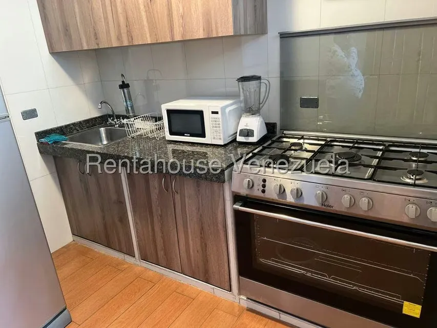 Apartamento (1 Nivel) en Venta en Los Rosales, Distrito Metropolitano - 7