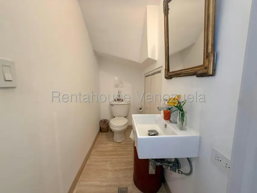 Apartamento (1 Nivel) en Venta en Oripoto, Distrito Metropolitano - 22