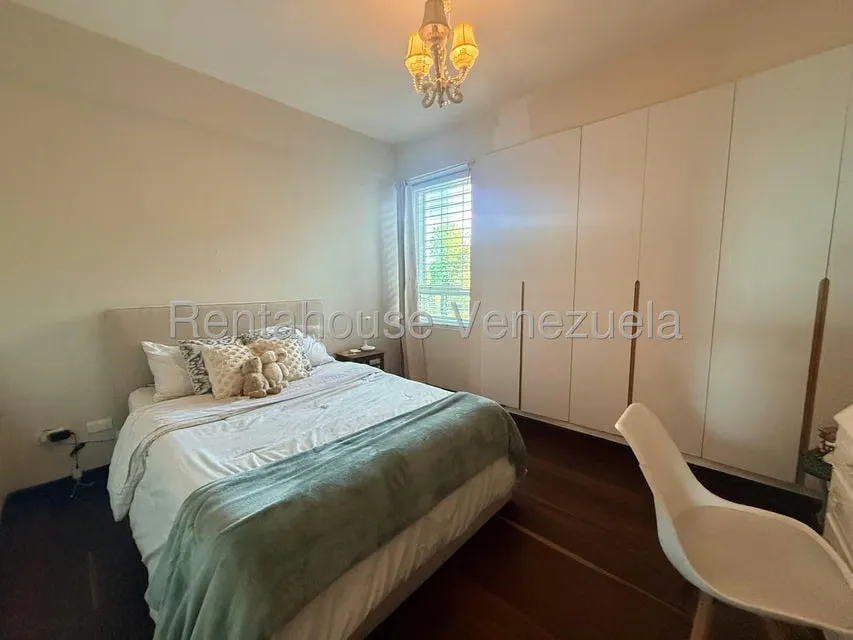Apartamento (1 Nivel) en Venta en Oripoto, Distrito Metropolitano - 38