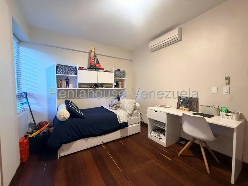 Apartamento (1 Nivel) en Venta en Oripoto, Distrito Metropolitano - 42