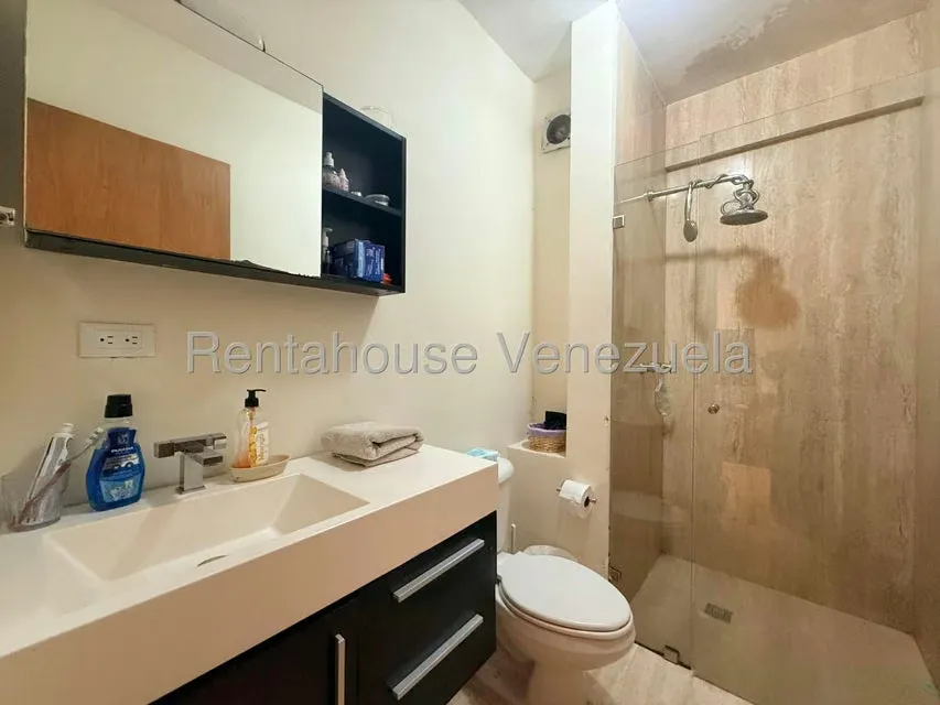 Apartamento (1 Nivel) en Venta en Oripoto, Distrito Metropolitano - 43