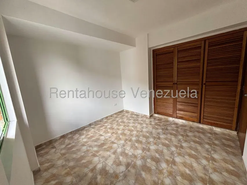 Apartamento (1 Nivel) en Alquiler en Las Chimeneas, Carabobo - 14