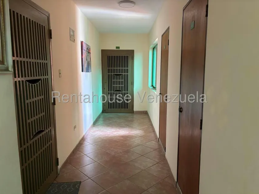 Apartamento (1 Nivel) en Alquiler en Las Chimeneas, Carabobo - 18