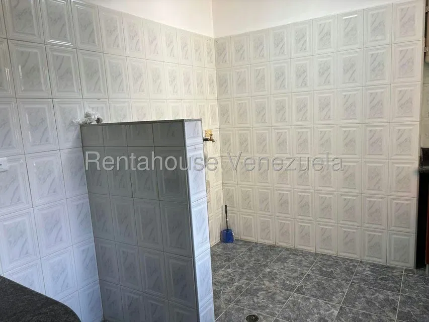Apartamento (1 Nivel) en Alquiler en Las Chimeneas, Carabobo - 10