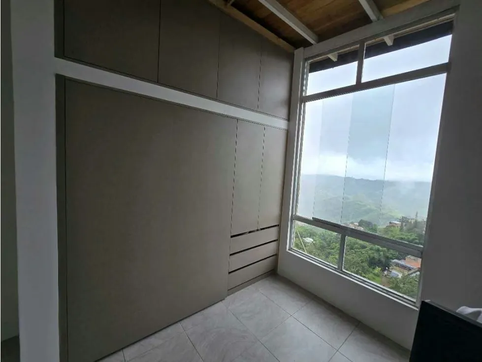 Alquilo casa sin.jardn 250m2 Altos de Los Guayabitos 1149 - 16