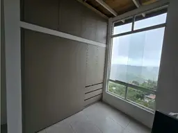 View 16