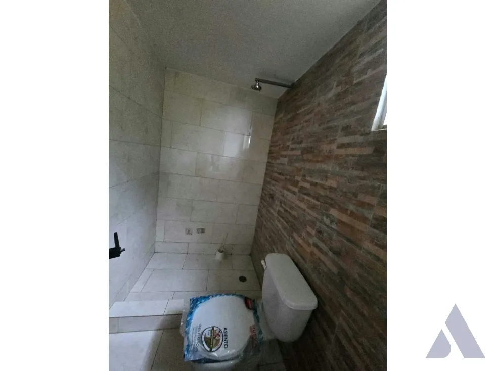Alquilo casa sin.jardn 250m2 Altos de Los Guayabitos 1149 - 19
