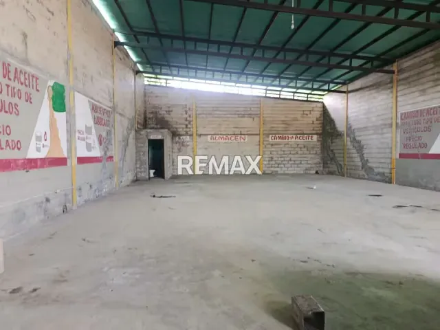 Se vende galpón de 289m2 calle principal del sector campo alegre via la pica. - 2