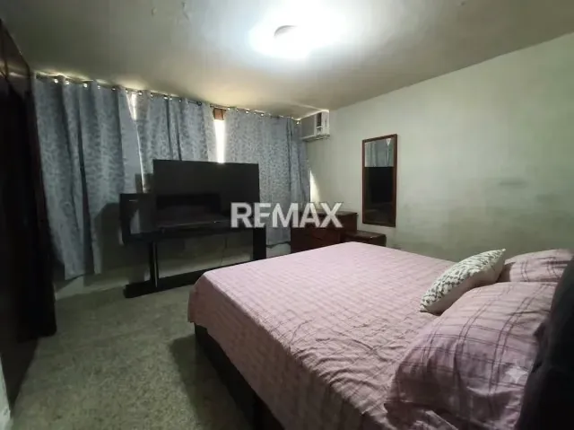VENTA CASA PARA REMODELAR , URBANIZACION SAN MIGUEL , A PIE DE CALLE , , ENTRADA POR LA CALLE MARIÑO Y POR LA AVENIDA ARAGUA - 7
