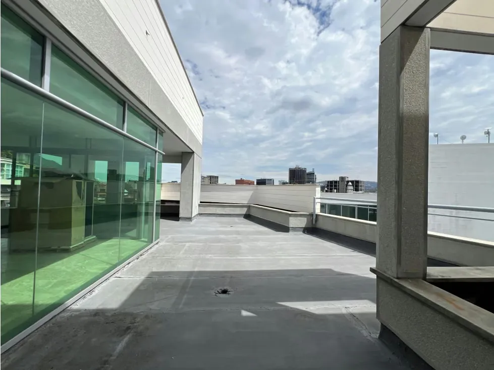 Se vende Apto 322m²+150m² Terreza 3h+s/5b/6p La Castellana - 8