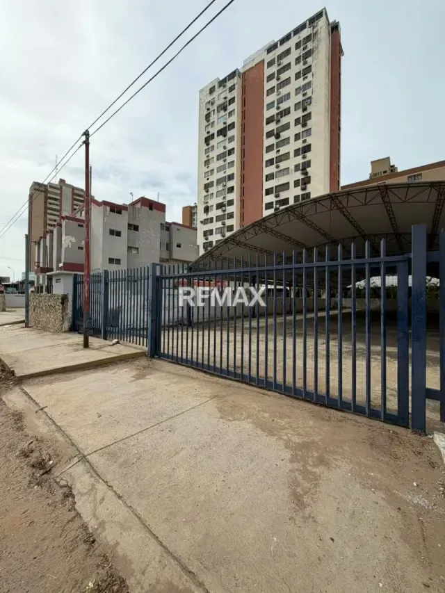 Galpon en Venta Av. Bella vista - 6