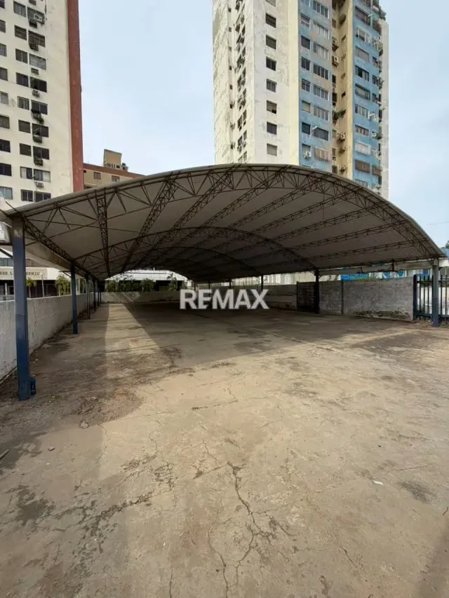 Galpon en Venta Av. Bella vista - 8