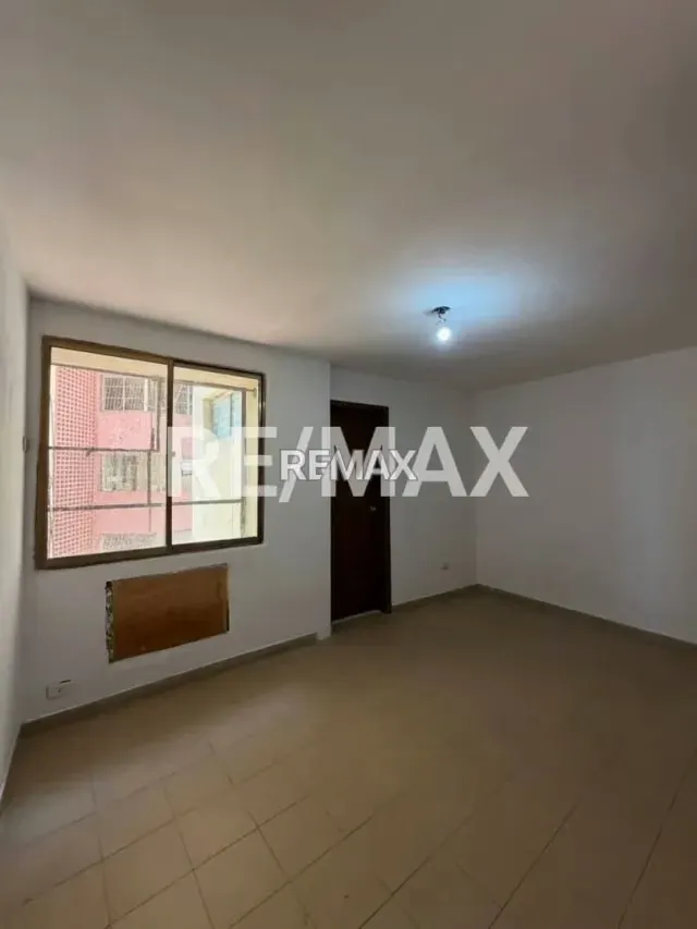 En Venta Apartamento Residencias Las Morochas - 5
