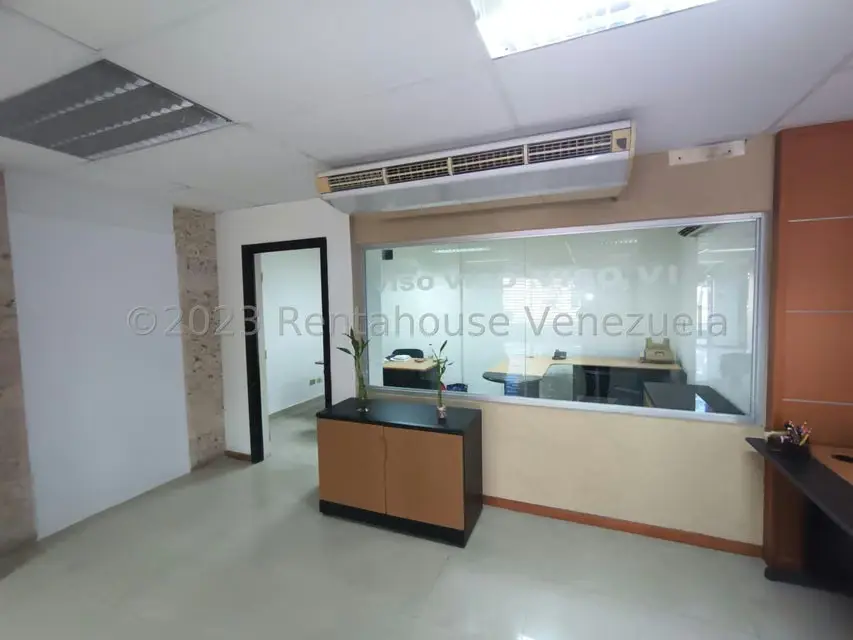 Casa (Duplex) en Venta en El Viñedo, Carabobo - 12