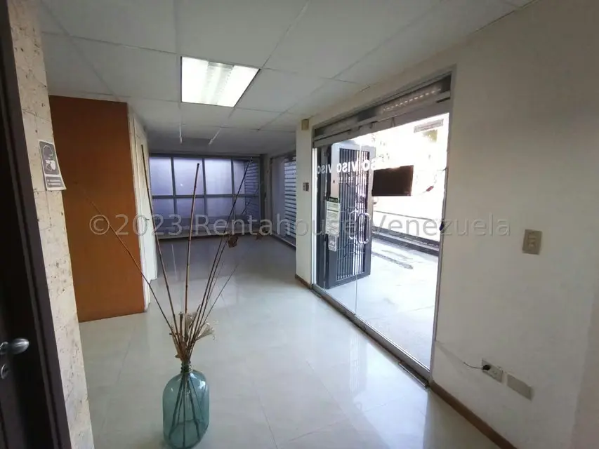 Casa (Duplex) en Venta en El Viñedo, Carabobo - 2