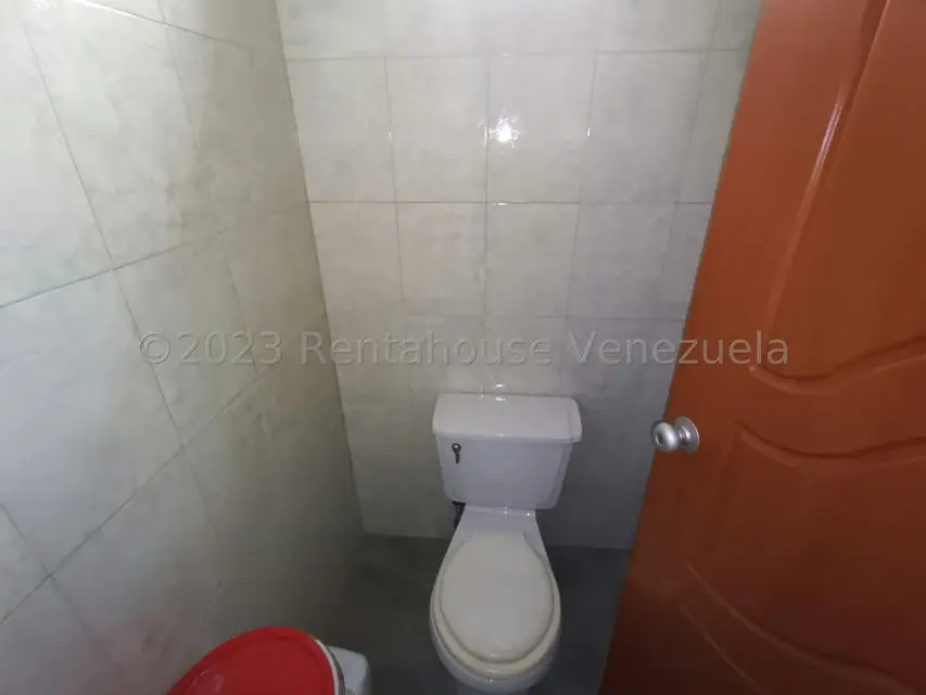 Casa (Duplex) en Venta en El Viñedo, Carabobo - 36