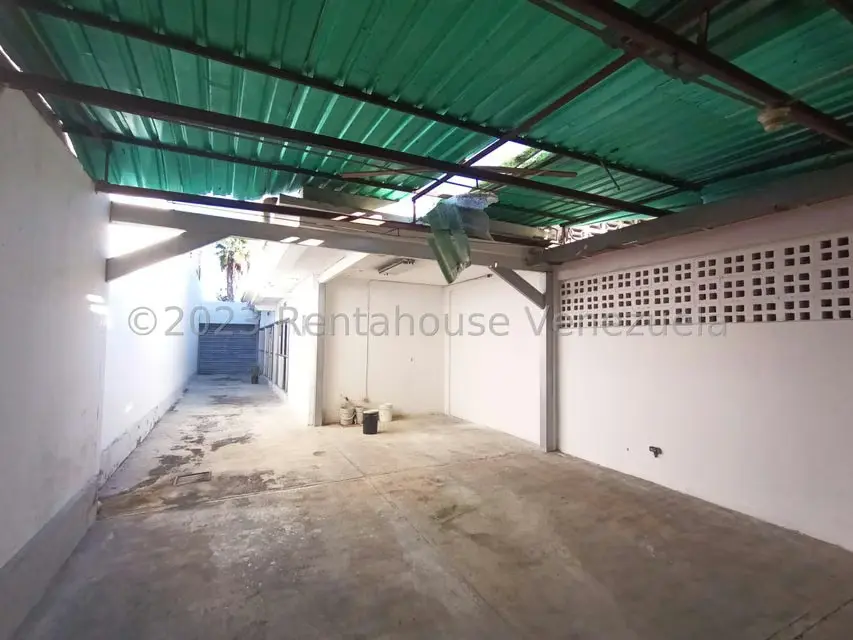Casa (Duplex) en Venta en El Viñedo, Carabobo - 50
