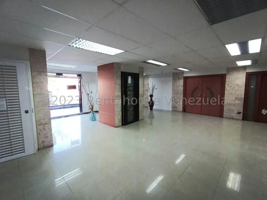 Casa (Duplex) en Venta en El Viñedo, Carabobo - 6