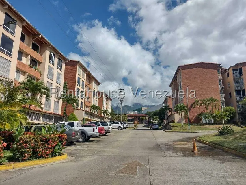 Apartamento (1 Nivel) en Alquiler en Terrazas Altos de San Pedro, Miranda - 24
