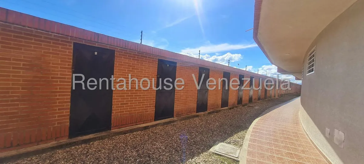 Apartamento (1 Nivel) en Venta en Agua Sal, Miranda - 4
