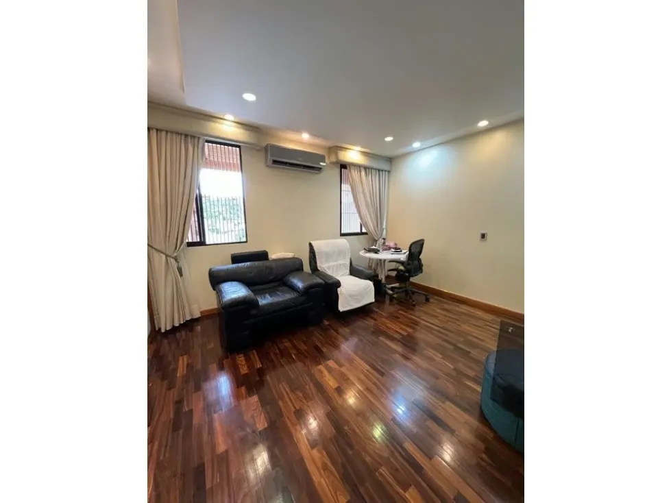 Se vende casa 470m2 4h+2s/6b/4p Caurimare 3446 - 18