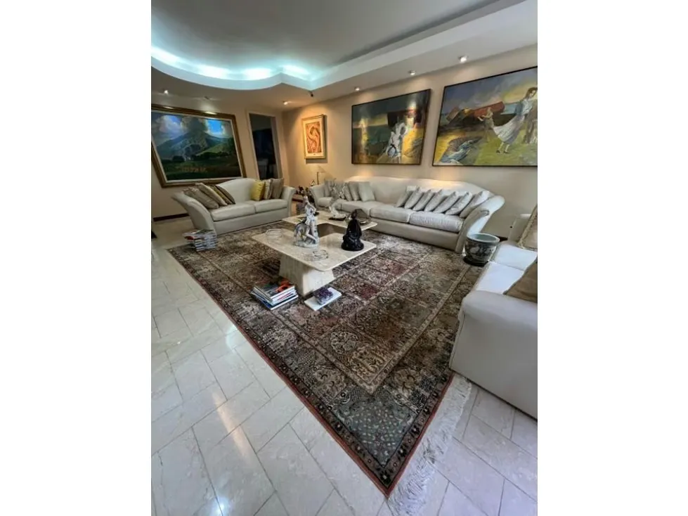 Se vende casa 470m2 4h+2s/6b/4p Caurimare 3446 - 4