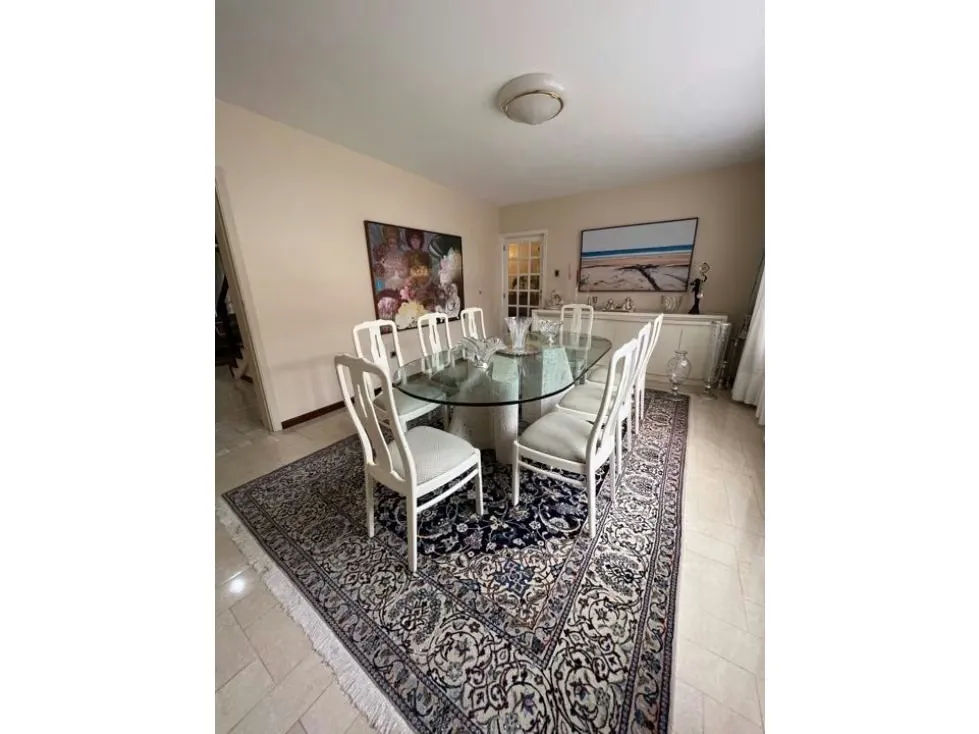 Se vende casa 470m2 4h+2s/6b/4p Caurimare 3446 - 8