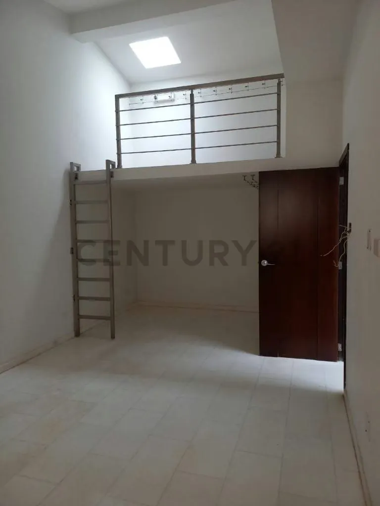 Excliusiva Villa en Av El Milagro Maracaibo - 8