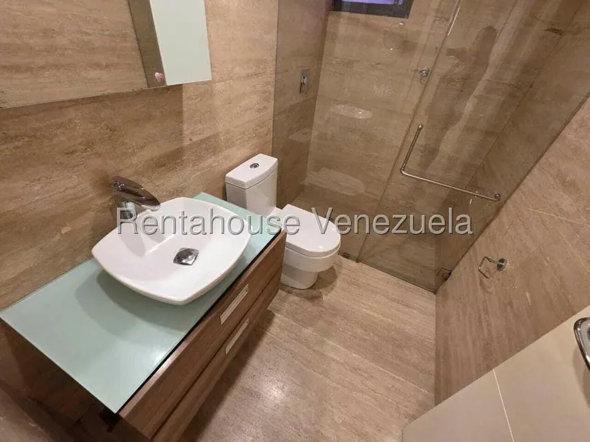 Apartamento (1 Nivel) en Venta en Campo Alegre, Distrito Metropolitano - 33