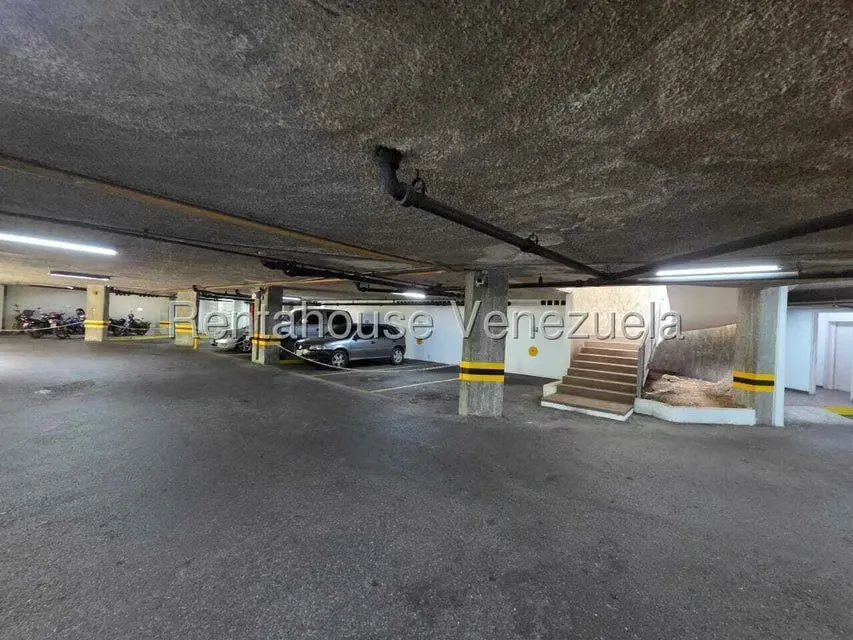Apartamento (1 Nivel) en Venta en Campo Alegre, Distrito Metropolitano - 55