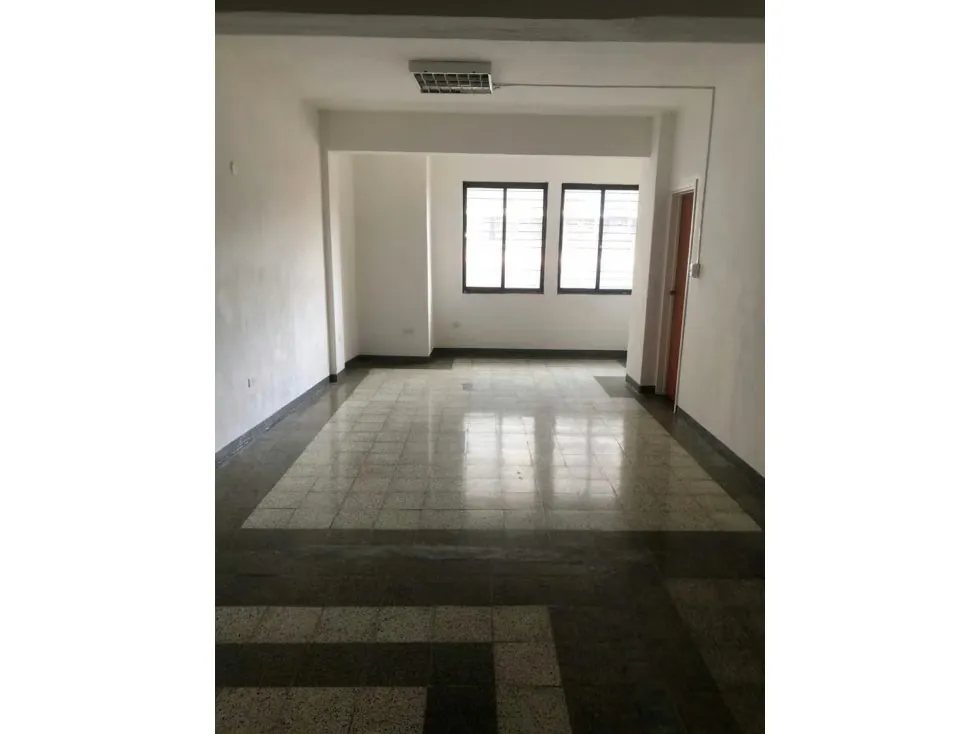Edificio Comercial Centro. Libertador Caracas - 6