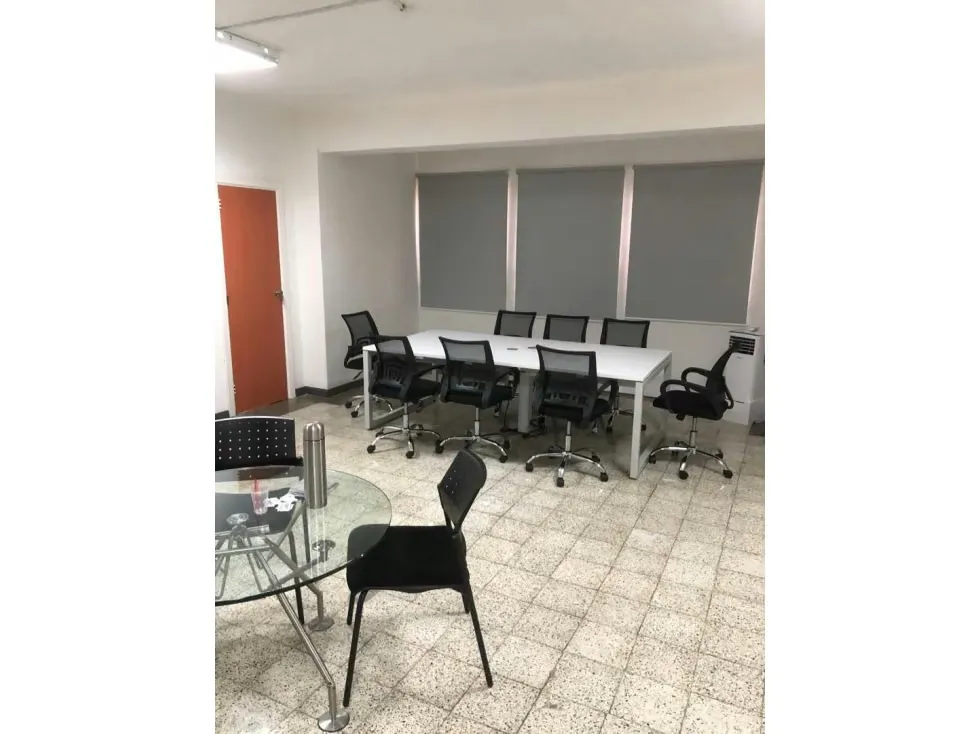 Edificio Comercial Centro. Libertador Caracas - 7