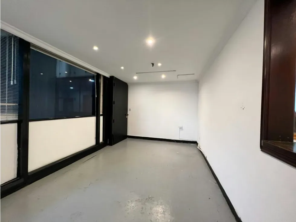 Se alquila oficina 218m² La Castellana - 3