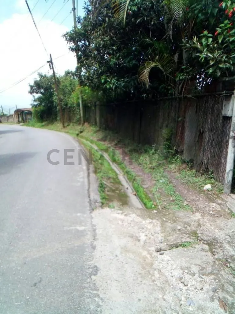 ML - VENTA DE TERRENO