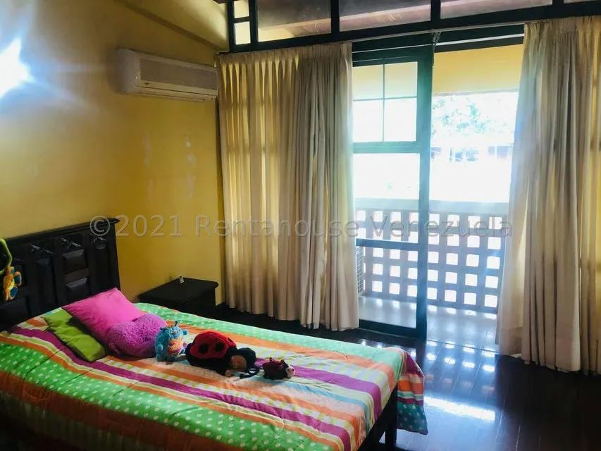 Casa (Multipes Niveles) en Venta en El Hatillo, Distrito Metropolitano - 57