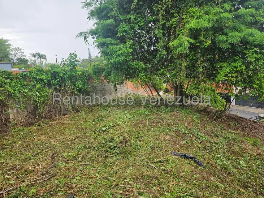 Terreno (Residencial) en Venta en Prados del Este, Distrito Metropolitano - 27