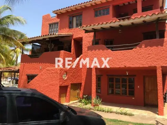 SE ALQUILA HERMOSO APARTAMENTO EN LAS RESIDENCIAS LOS CAYOS