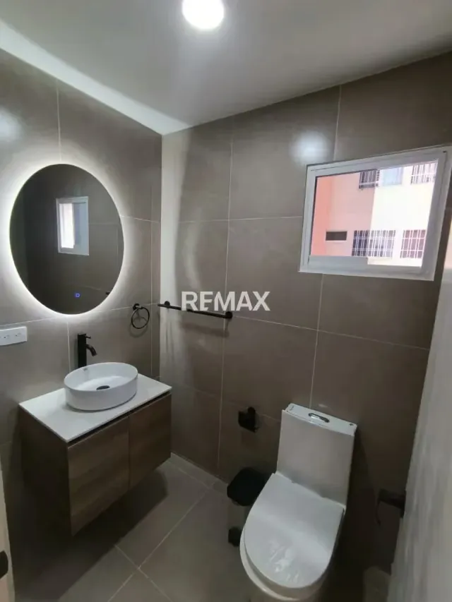 ALQUILER DE APARTAMENTO EN LOMAS DEL AVILA - 6