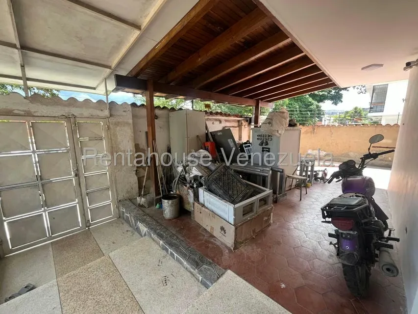 Casa (Multipes Niveles) en Venta en La California Sur, Distrito Metropolitano - 7
