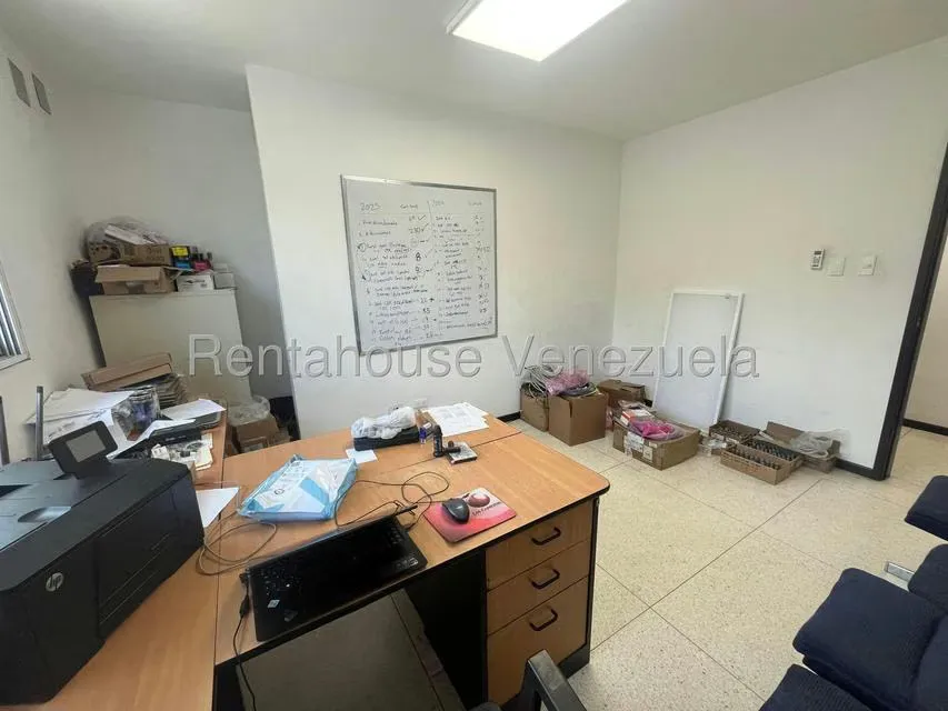 Casa (Multipes Niveles) en Venta en La California Sur, Distrito Metropolitano - 10