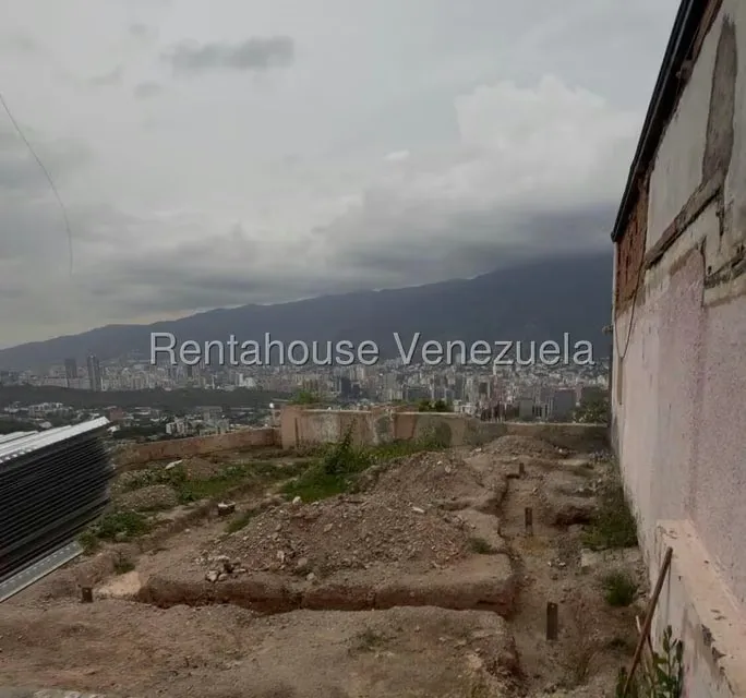 Terreno (Residencial) en Venta en Colinas de Bello Monte, Distrito Metropolitano - 11